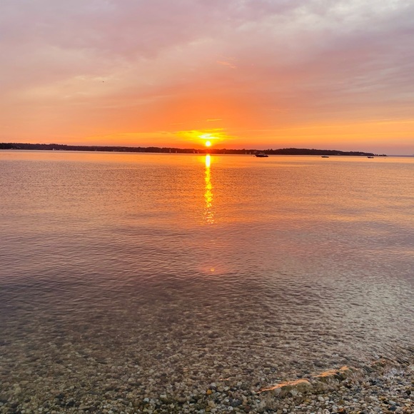 Meet your Posher, Naidelyn - Picture 6 of 8